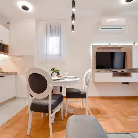 L&m-royal S3 * Zlatibor